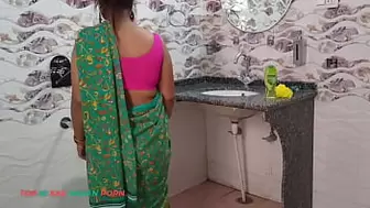 Everbest indian amatuer xxx sex movie in green saree