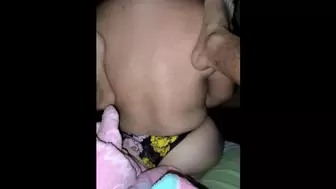 Mi cuñada quiere un masaje y una metida de verga en su gran culo