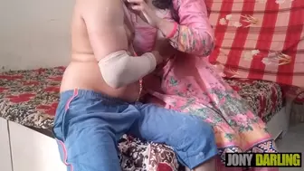 Holi special, on the pretext of applying color to the married step sister and plowed her