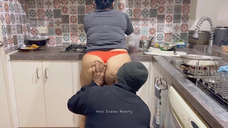 Attractive Indian Kitchen: Love Making with Step Sister - Milf Monstrous Butt is Eaten, Kissed and Pressed!