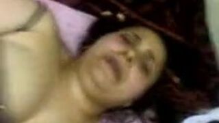 Egyptian milf cheating her hubby with brother